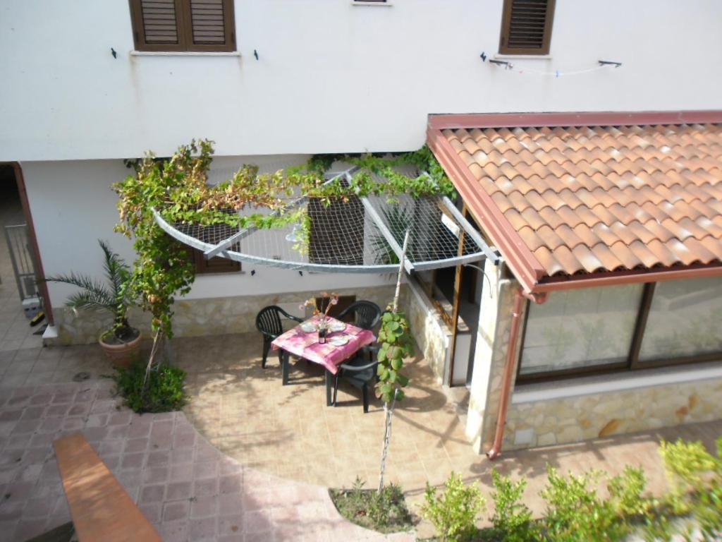 Pousada Romantica Aparthotel Tropea Exterior photo